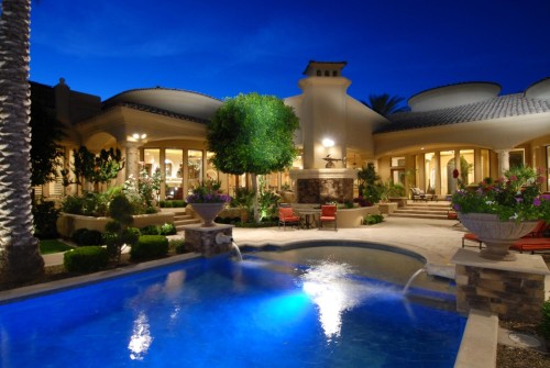 Resort patio and pool